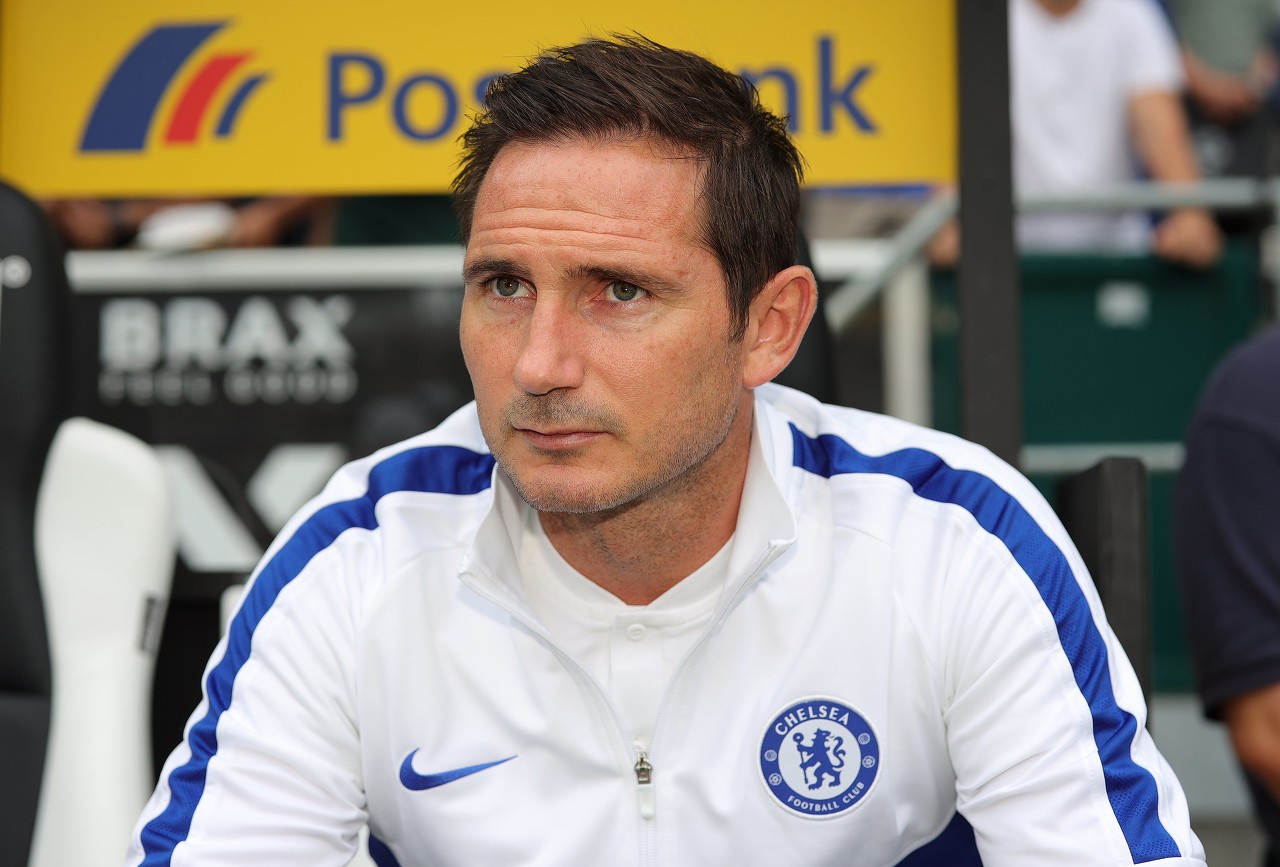 Faker遭遇十二连败，巴黎圣日耳曼教练面临压力！的简单介绍